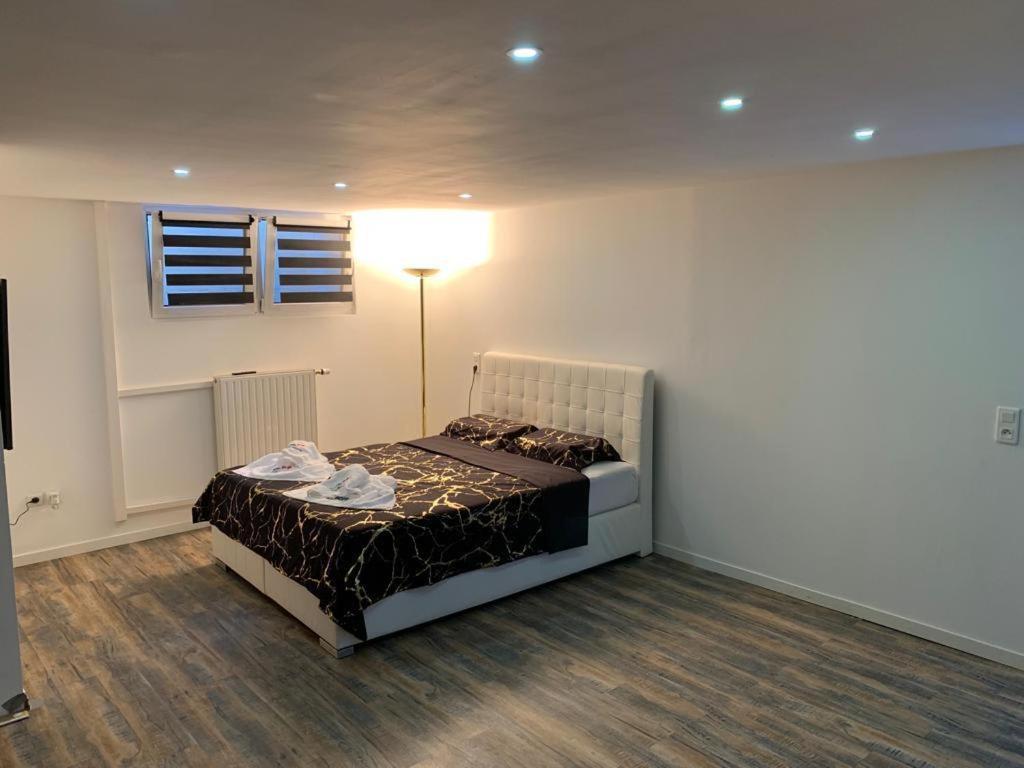 Studio 45M2 Tres Calme Village-Neuf Екстериор снимка